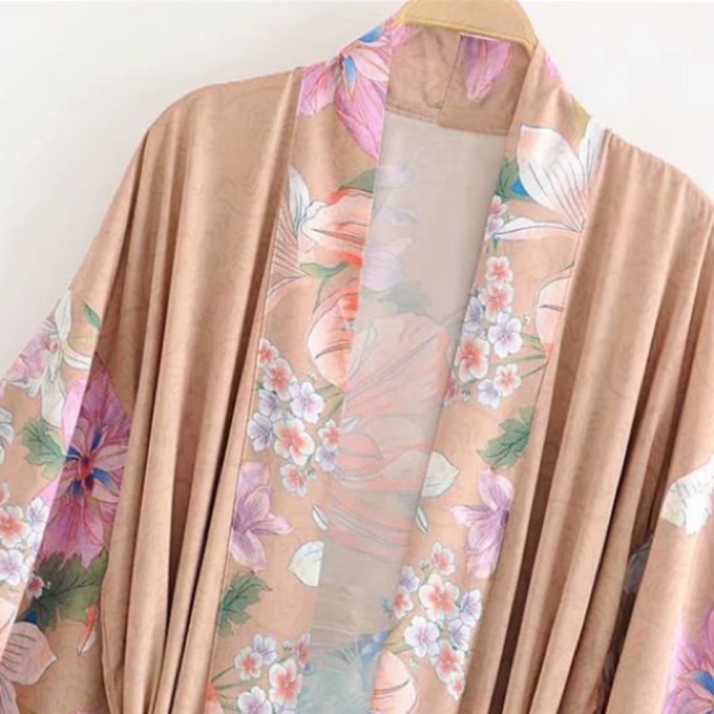 SOLD OUT Gypsy Bohemian Tan Floral Peacock Open Kimono Robe - Picture 8 of 12
